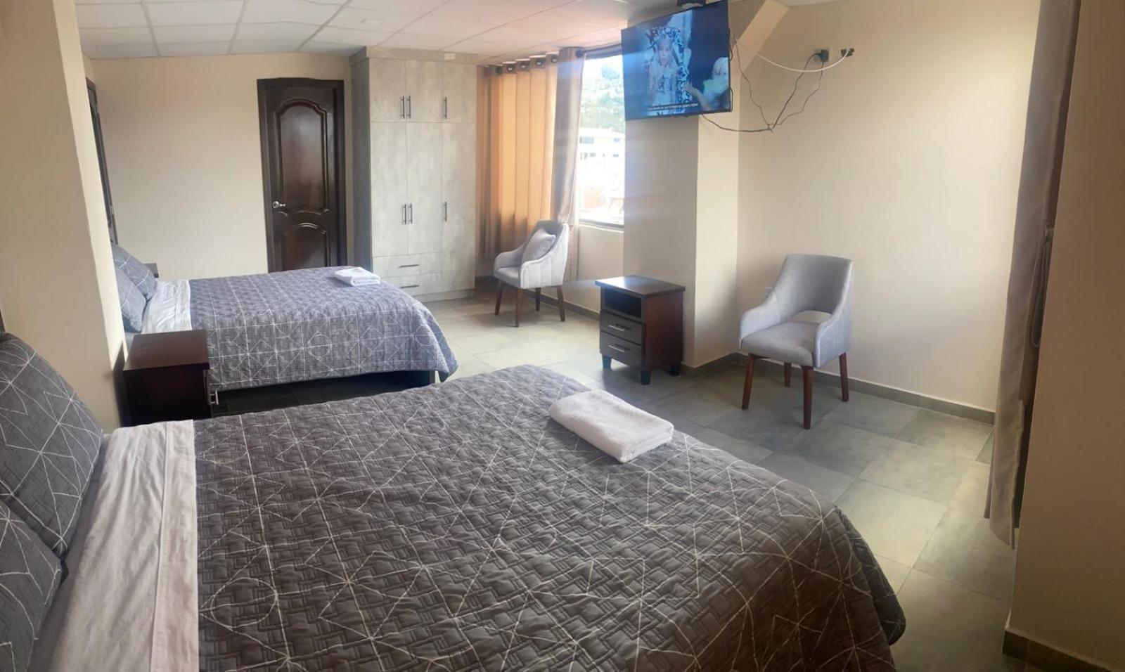 Stelar Hostal กูเอ็งกา ภายนอก รูปภาพ